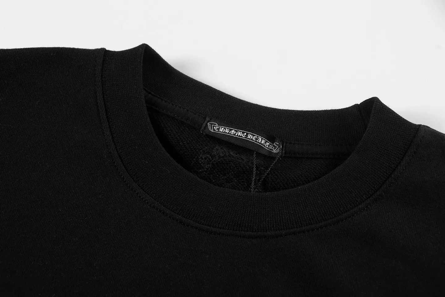 P270 Chrome Hearts Chrome Hearts zipper classic horseshoe print sweatshirt Size: SMLXL Color: Black